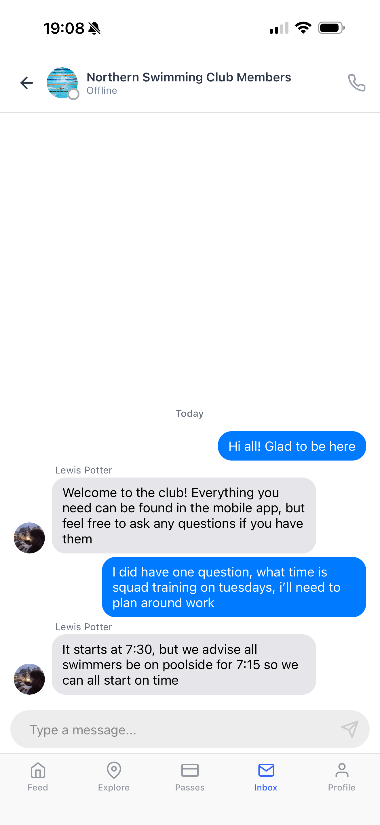 Swimming club members chat in the Dyno member app